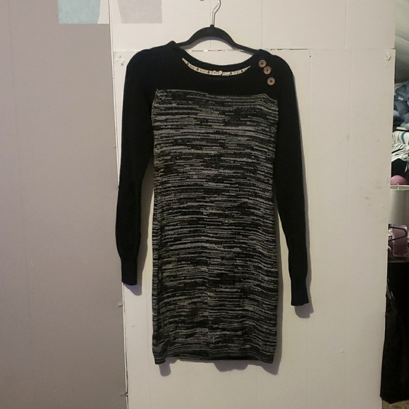 Roxy sweater dress size medium